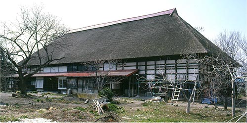 解体前の旧石戸谷家住宅
